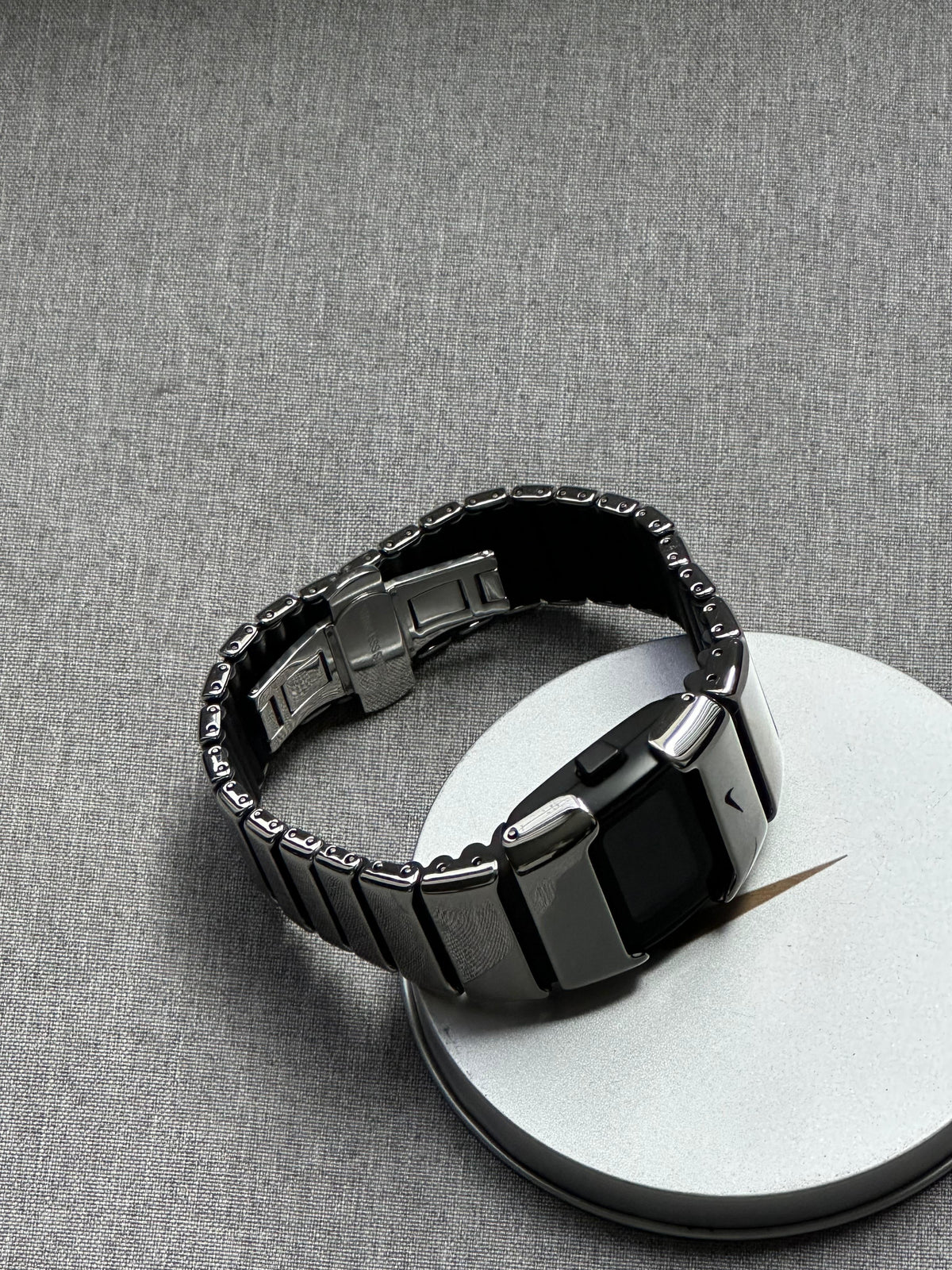 Nike D-Line Satin Silver Digital Watch | Rare Collectible | Unisex Retro Sports Timepiece