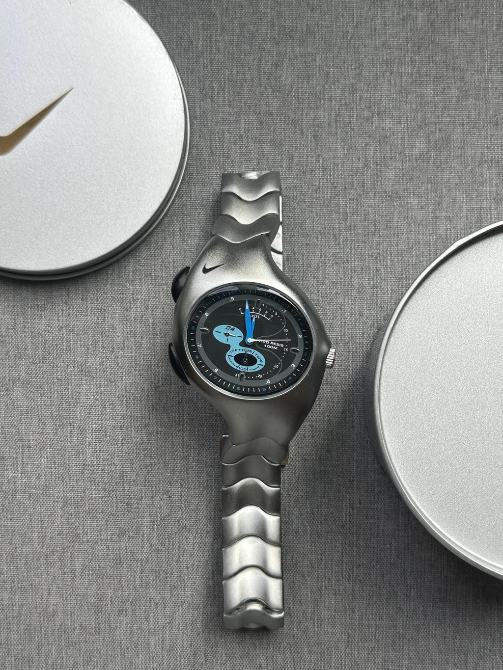 Nike Triax Chronograph Watch Matte Silver with Black Blue Dial – Vintage Grey Stainless Steel Sports Watch, Rare Collectible Timepiece